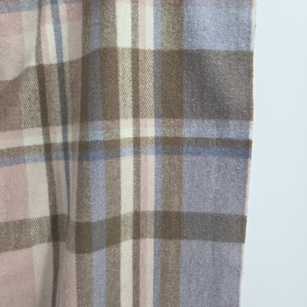Pretty‎ Pink Plaid Scarf - Picture 9 of 10